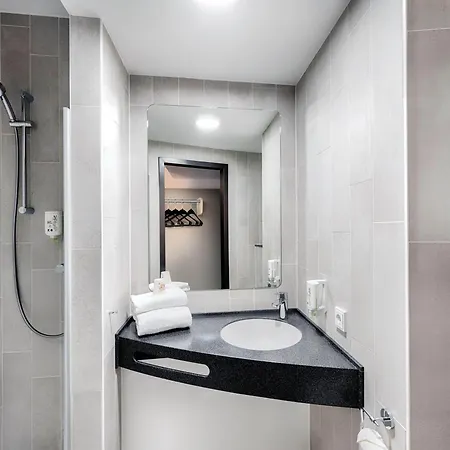 Hannover-city Hotel 3*